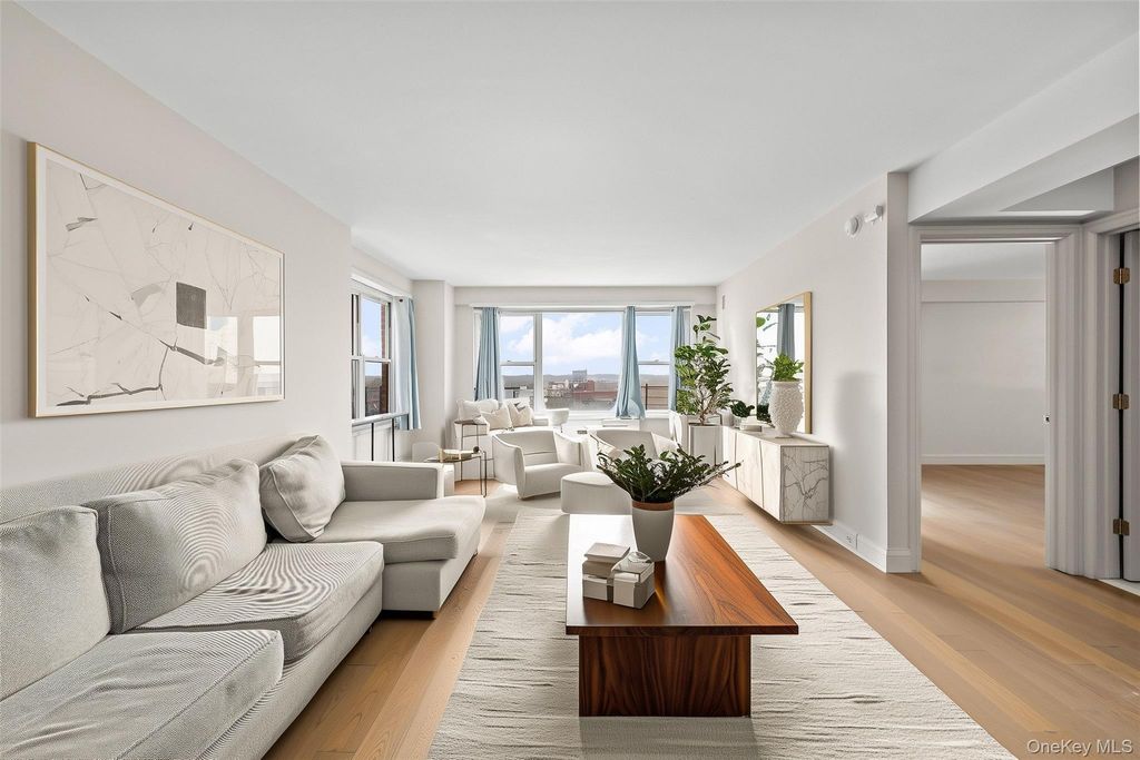 107-40 queens Boulevard 10a, Forest Hills, NY 11375