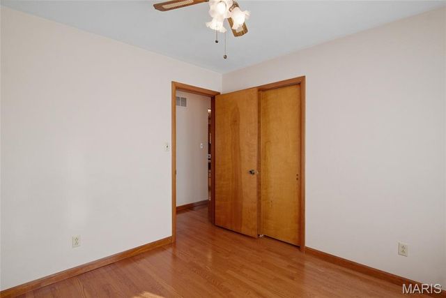 232 Gilmore Lake Road, Columbia, IL 62236