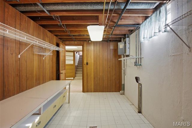 232 Gilmore Lake Road, Columbia, IL 62236