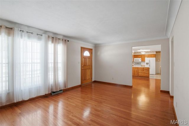 232 Gilmore Lake Road, Columbia, IL 62236