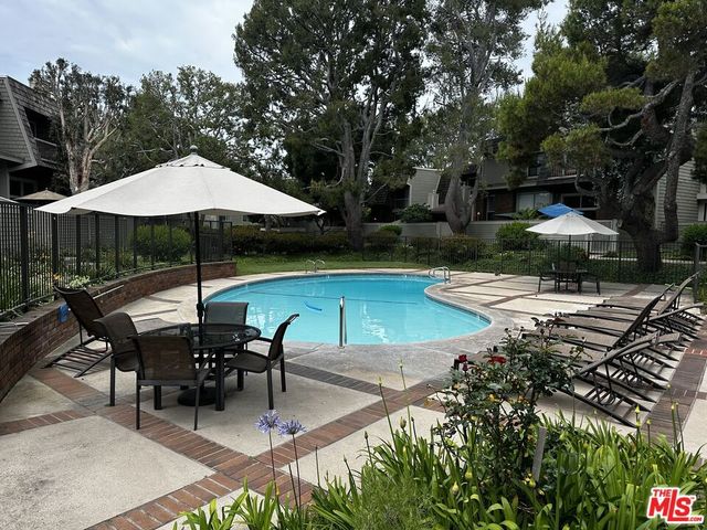 13121 Mindanao Way 6, Marina Del Rey, CA 90292