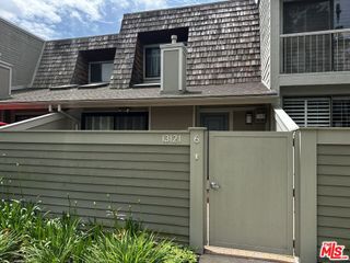13121 Mindanao Way 6, Marina Del Rey, CA 90292