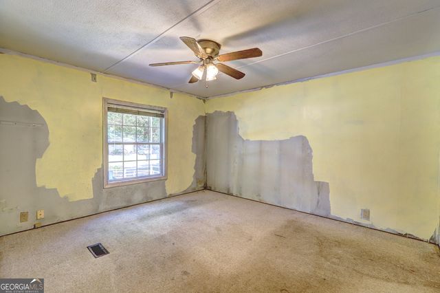 231 Norfolk Drive, Hampton, GA 30228
