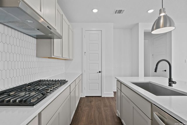 1868 Bighorn Trail, New Braunfels, TX 78132