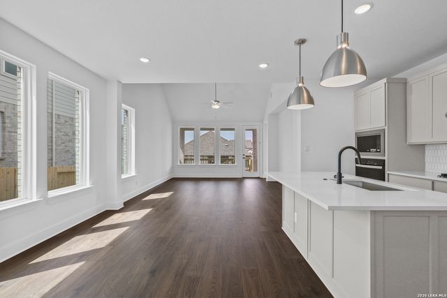 1868 Bighorn Trail, New Braunfels, TX 78132