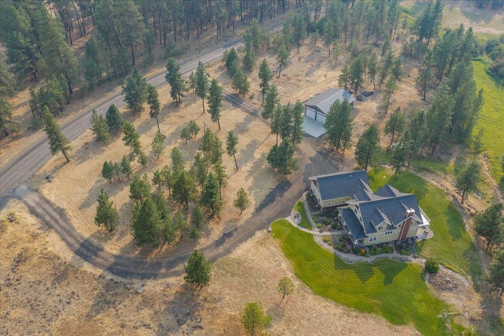 20006 S Spangle Creek Rd, Spangle, WA 99031 photo 2