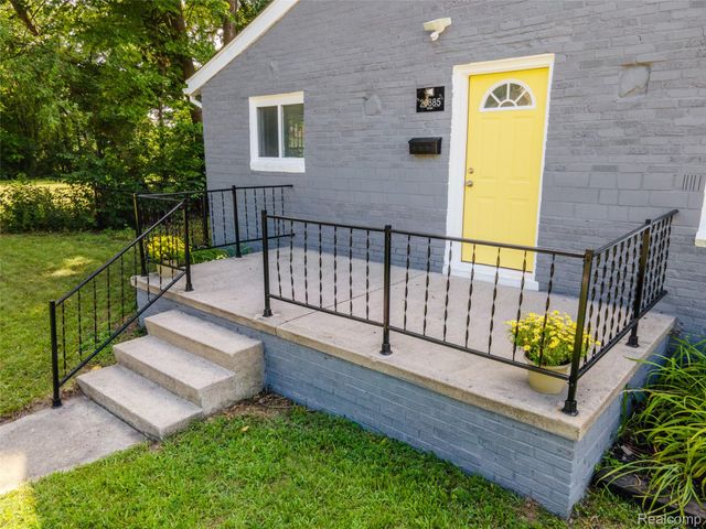 20885 Westview Avenue, Ferndale, MI 48220