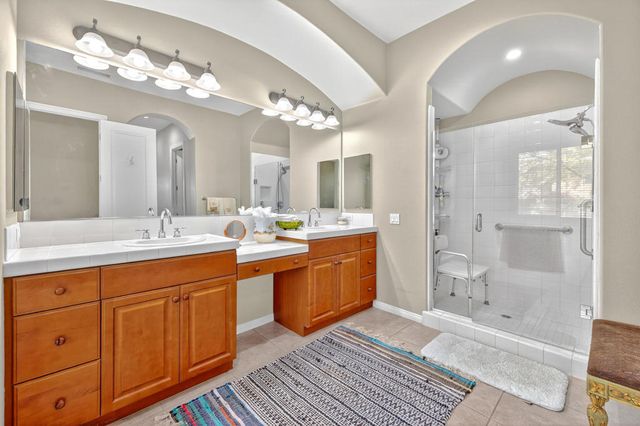 120 Tesori Drive, Palm Desert, CA 92211