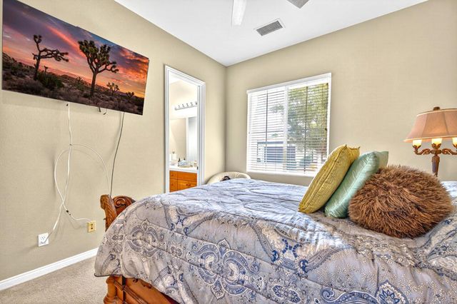 120 Tesori Drive, Palm Desert, CA 92211