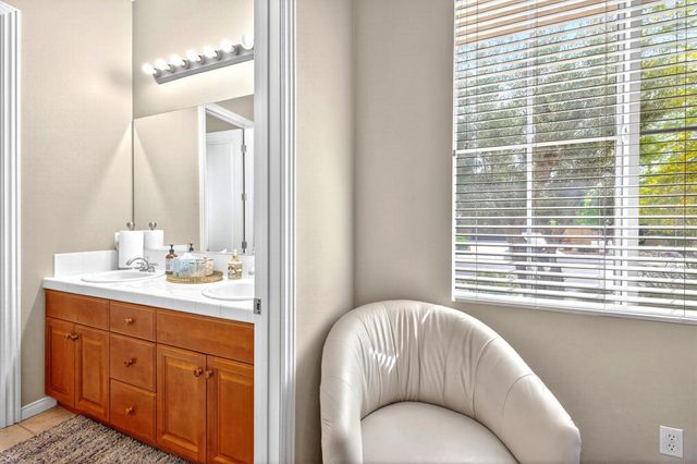 120 Tesori Drive, Palm Desert, CA 92211