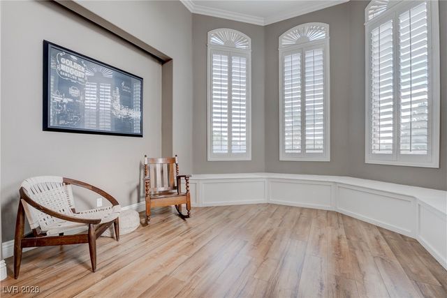 2850 Rosanna Street, Las Vegas, NV 89117