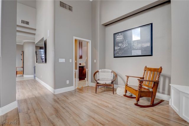 2850 Rosanna Street, Las Vegas, NV 89117