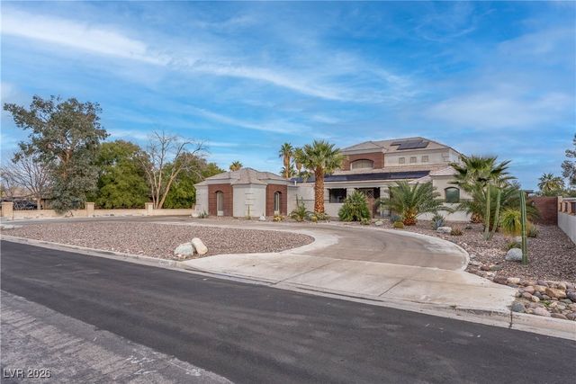 2850 Rosanna Street, Las Vegas, NV 89117