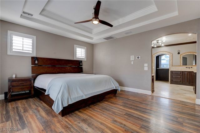 2850 Rosanna Street, Las Vegas, NV 89117