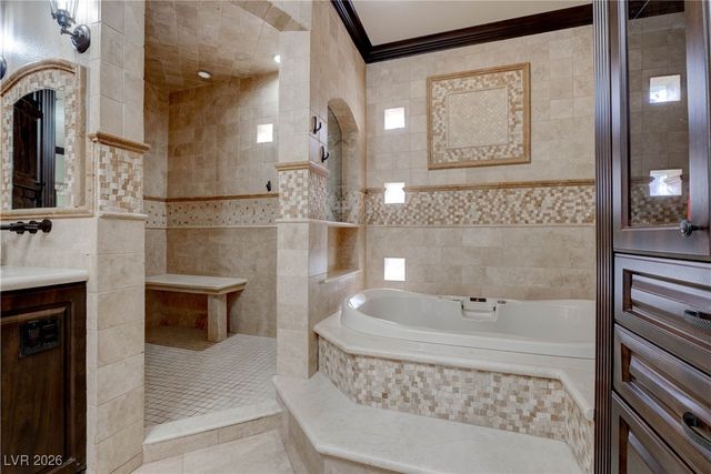 2850 Rosanna Street, Las Vegas, NV 89117