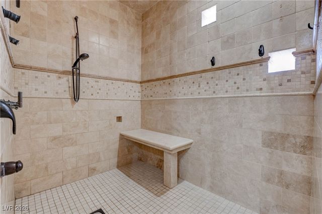 2850 Rosanna Street, Las Vegas, NV 89117