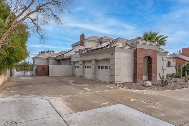 2850 Rosanna Street, Las Vegas, NV 89117