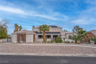 2850 Rosanna Street, Las Vegas, NV 89117
