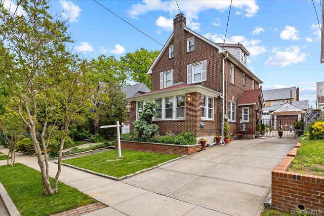 3221 168th Street, Flushing, NY 11358