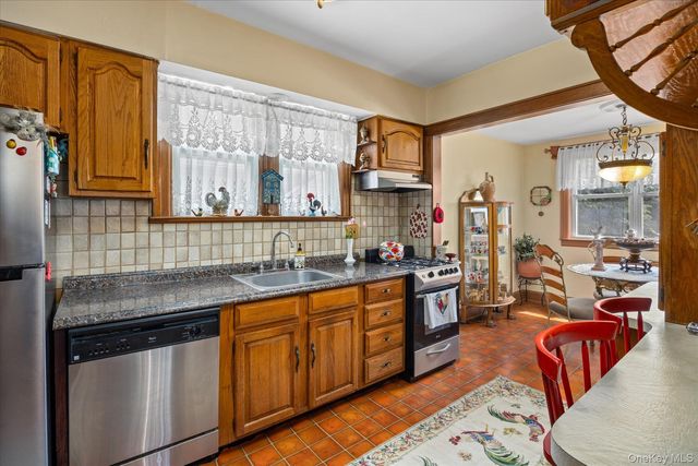 3221 168th Street, Flushing, NY 11358