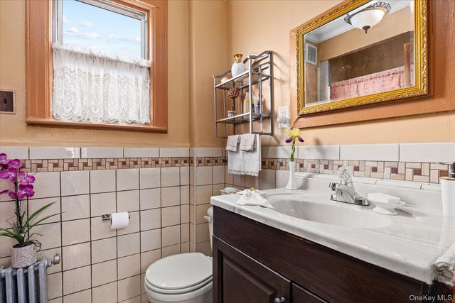 3221 168th Street, Flushing, NY 11358