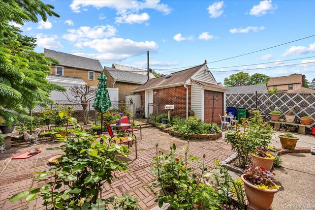 3221 168th Street, Flushing, NY 11358