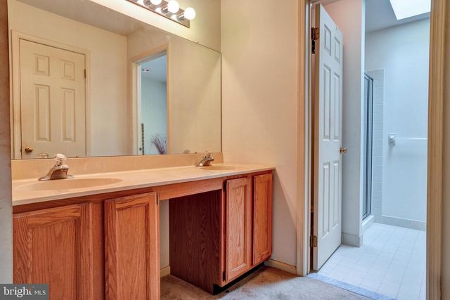 2607 LYNBROOKE DR, Yardley, PA 19067
