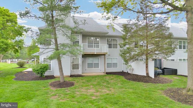 2607 LYNBROOKE DR, Yardley, PA 19067