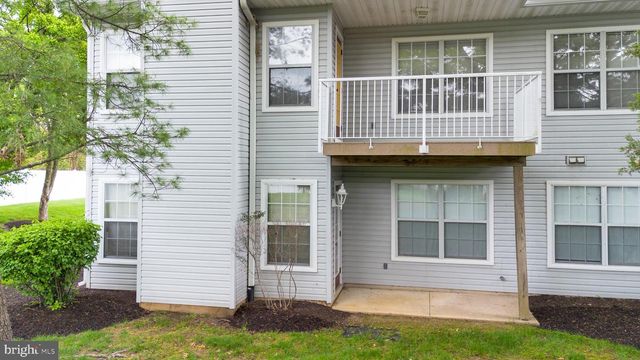 2607 LYNBROOKE DR, Yardley, PA 19067