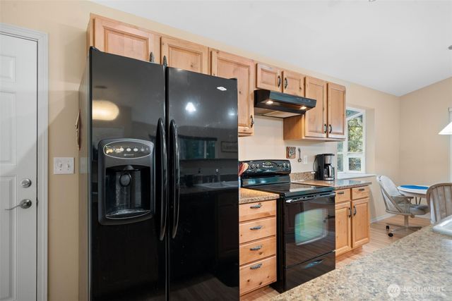 664 E Portage Road, Shelton, WA 98584