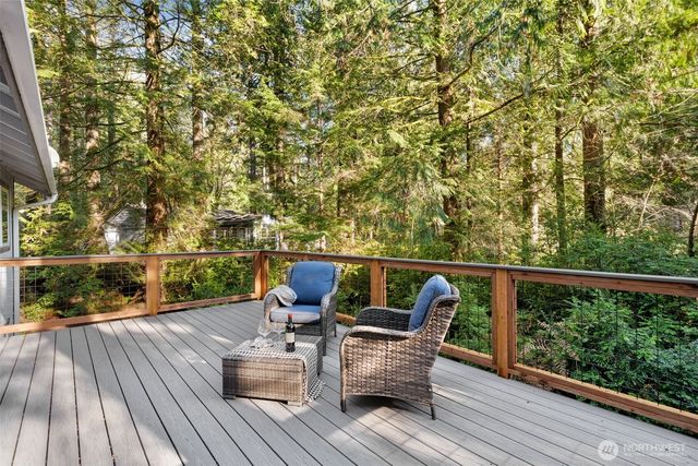 664 E Portage Road, Shelton, WA 98584