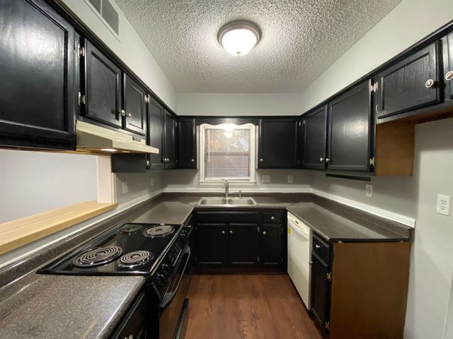 1429 LEAFHAVEN CV, Memphis, TN 38016