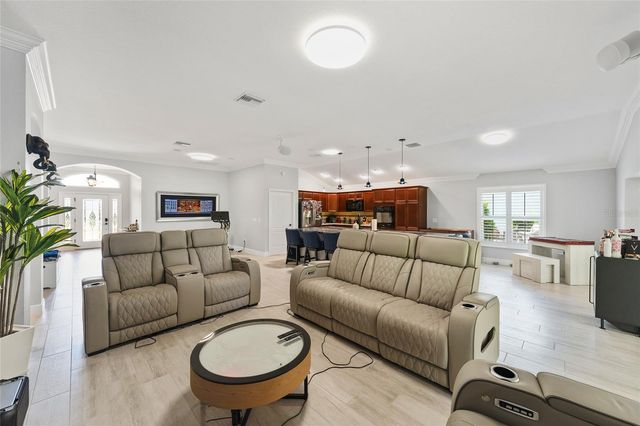 3806 VIEW PATH, The Villages, FL 32163