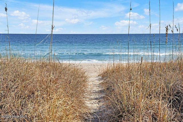 615 S Lumina Avenue Unit 2, Wrightsville Beach, NC 28480