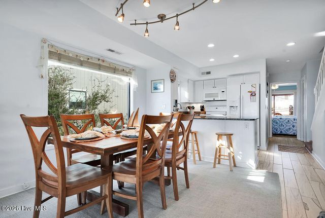 615 S Lumina Avenue Unit 2, Wrightsville Beach, NC 28480