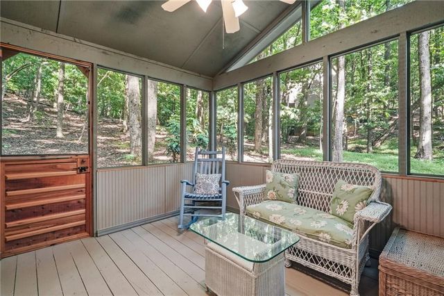 49 Little Beaver Run, Big Canoe, GA 30143