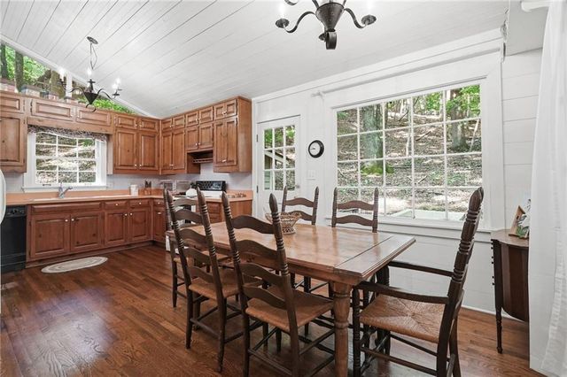 49 Little Beaver Run, Big Canoe, GA 30143