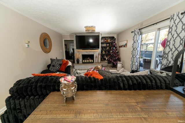 6700 Blue Spruce Drive, Newburgh, IN 47630