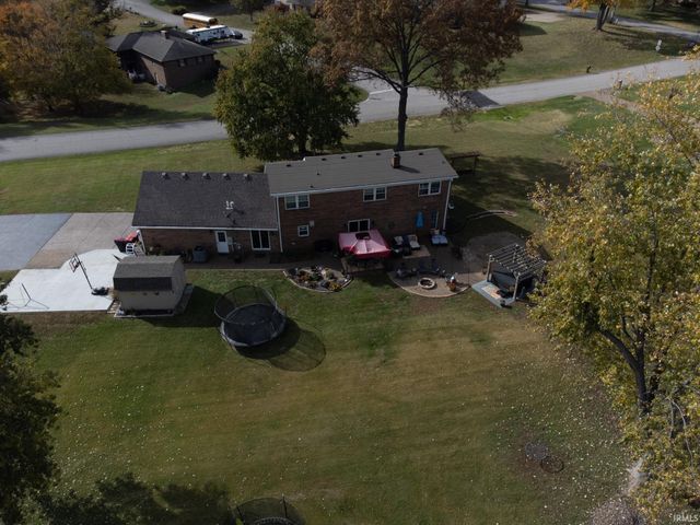 6700 Blue Spruce Drive, Newburgh, IN 47630