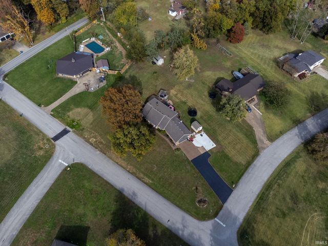 6700 Blue Spruce Drive, Newburgh, IN 47630
