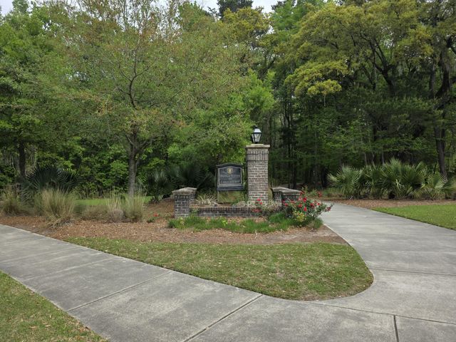 1805 Heldsberg Drive, Charleston, SC 29414