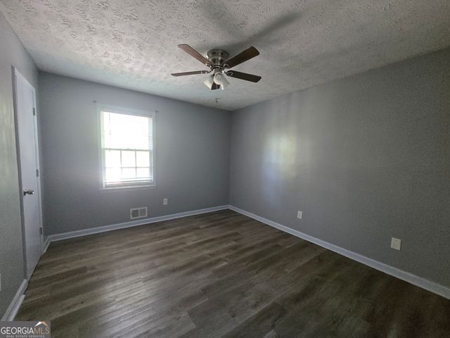 6577 Ardmoor Drive, Jonesboro, GA 30236