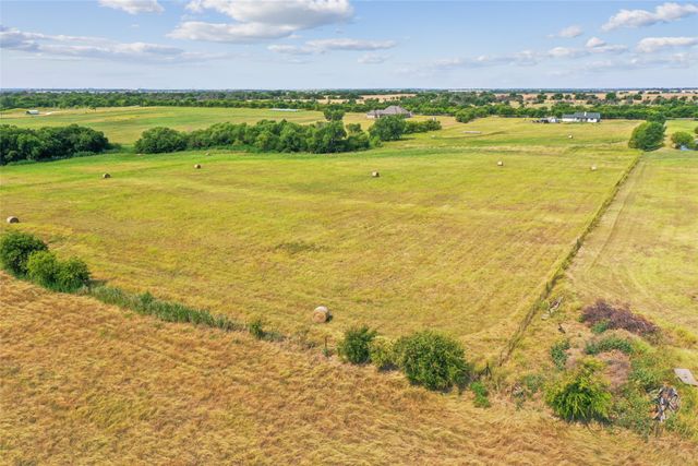10240 Freeman Road, Sanger, TX 76266
