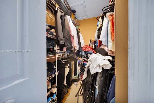 22105 SW 103rd Ave, Cutler Bay, FL 33190