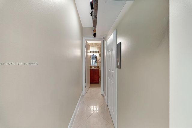 22105 SW 103rd Ave, Cutler Bay, FL 33190