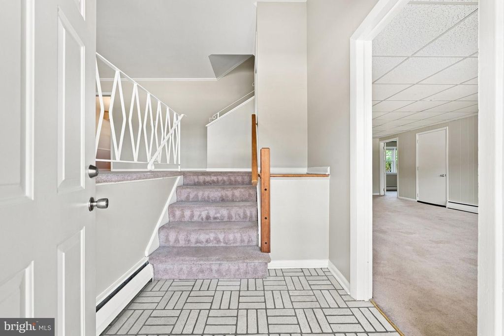 2106 SWINNEN DR, WILMINGTON, DE 19810 — photo 4