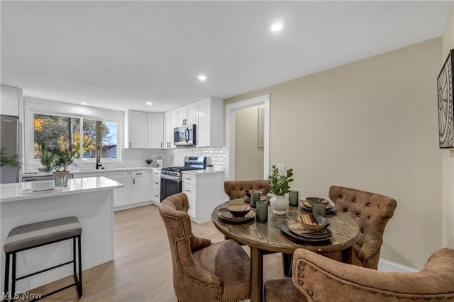 34918 Chestnut Ridge Road, North Ridgeville, OH 44039