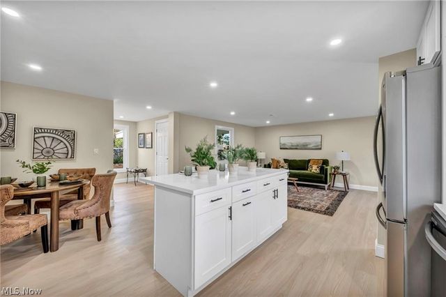 34918 Chestnut Ridge Road, North Ridgeville, OH 44039