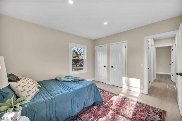 34918 Chestnut Ridge Road, North Ridgeville, OH 44039