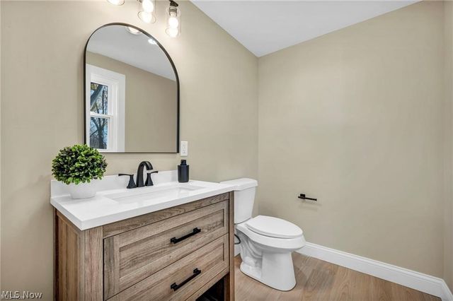 34918 Chestnut Ridge Road, North Ridgeville, OH 44039